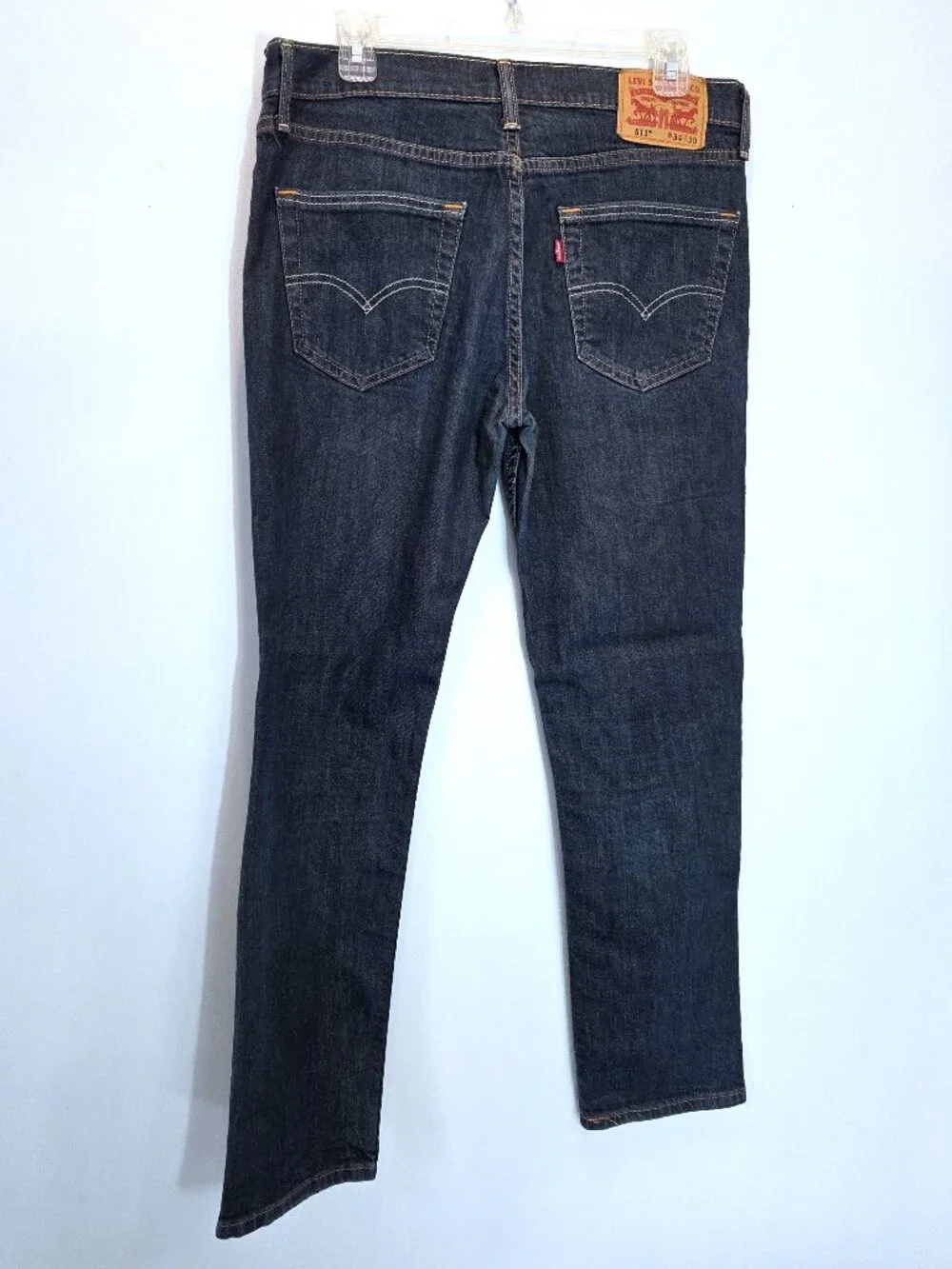 NWOT Levi's 511 Dark Wash Straight Leg Jeans Size 34